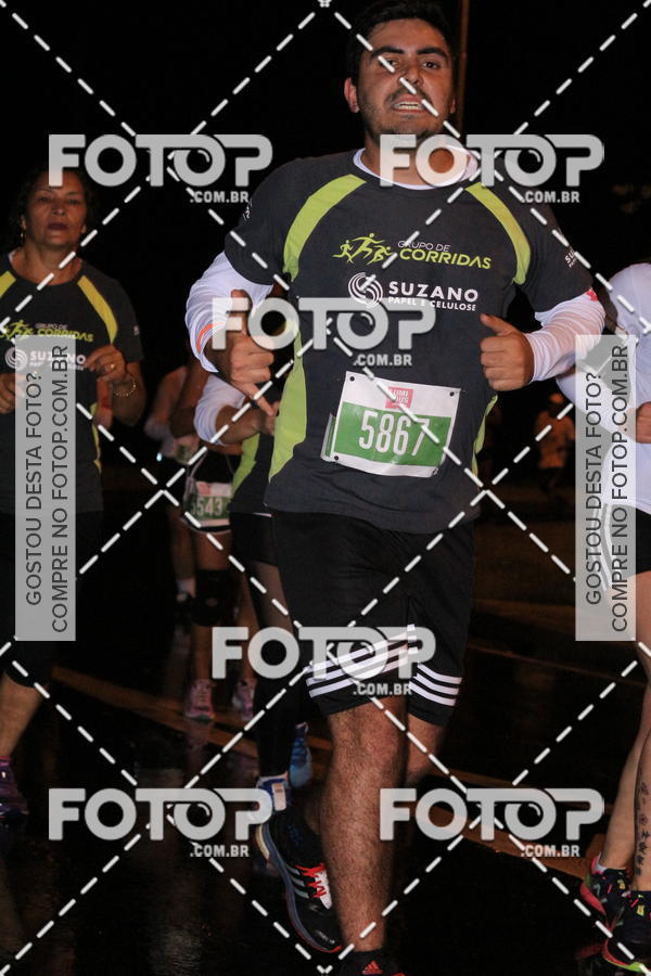 Buy your photos of the eventLuminous Run on Fotop