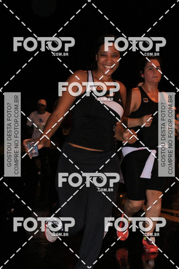 Buy your photos of the eventLuminous Run on Fotop