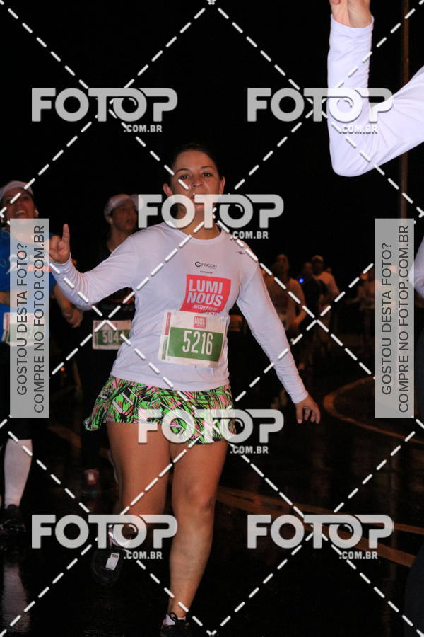 Buy your photos of the eventLuminous Run on Fotop