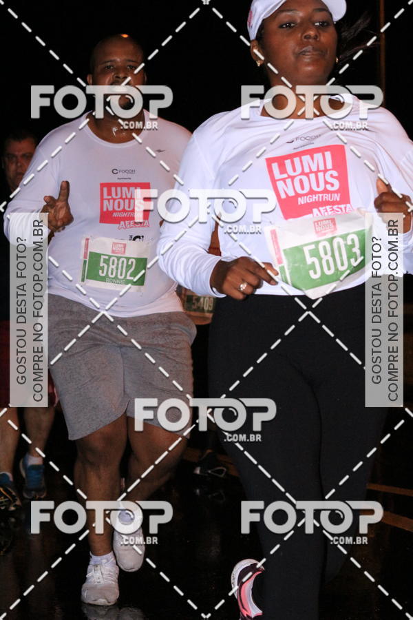 Buy your photos of the eventLuminous Run on Fotop
