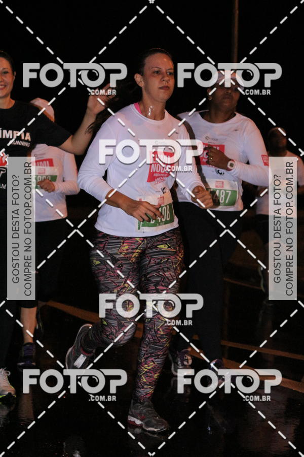 Buy your photos of the eventLuminous Run on Fotop