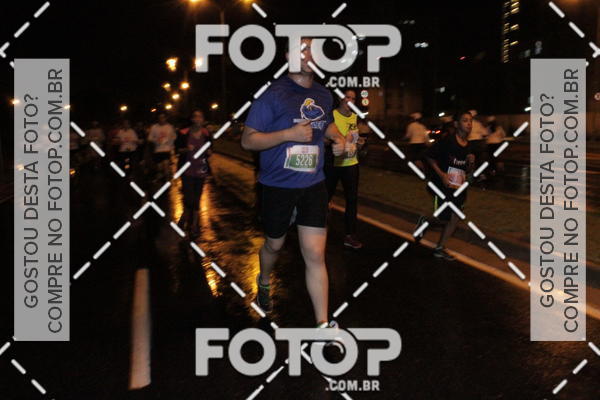 Buy your photos of the eventLuminous Run on Fotop