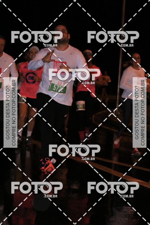 Buy your photos of the eventLuminous Run on Fotop
