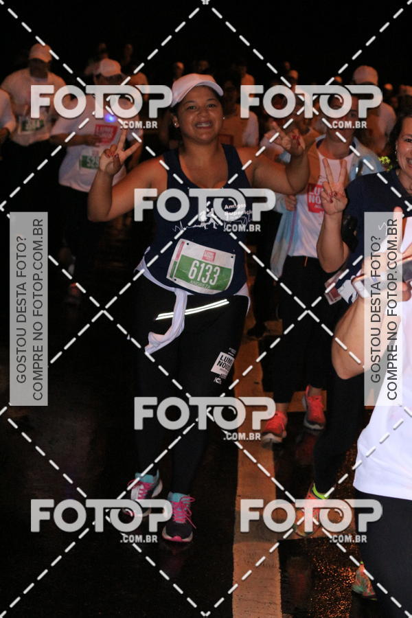 Buy your photos of the eventLuminous Run on Fotop