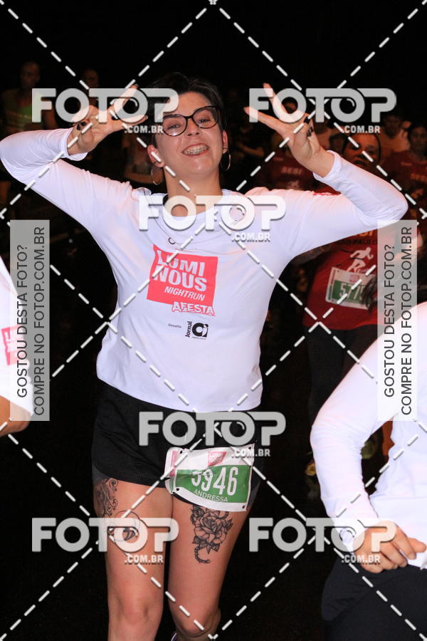 Buy your photos of the eventLuminous Run on Fotop