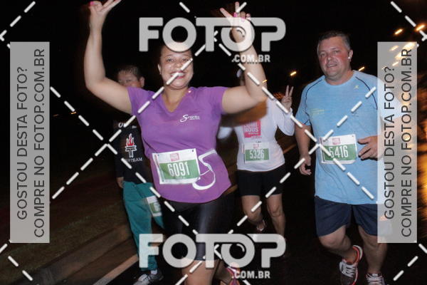 Buy your photos of the eventLuminous Run on Fotop