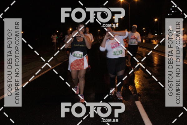 Buy your photos of the eventLuminous Run on Fotop