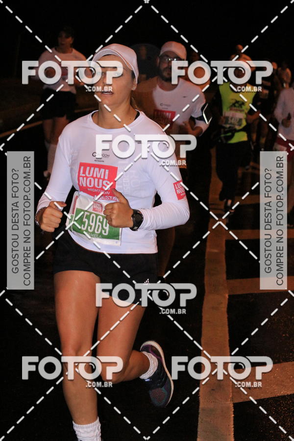 Buy your photos of the eventLuminous Run on Fotop