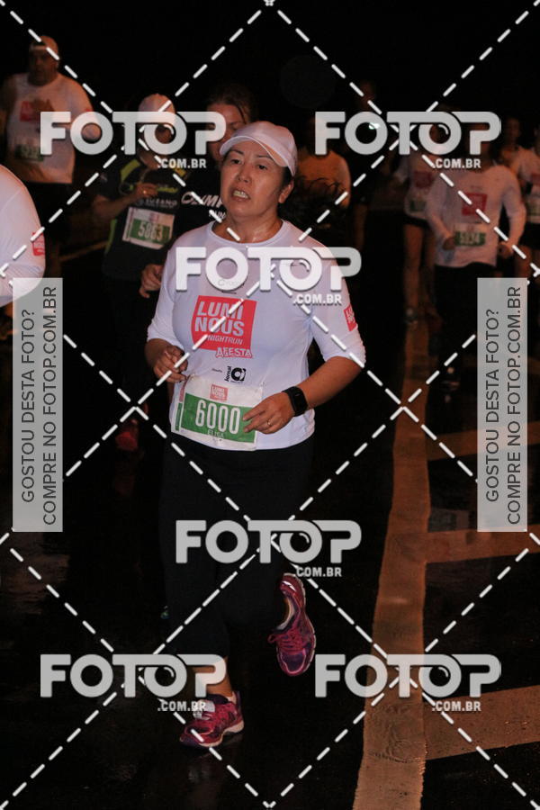 Buy your photos of the eventLuminous Run on Fotop