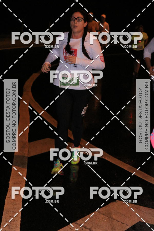 Buy your photos of the eventLuminous Run on Fotop