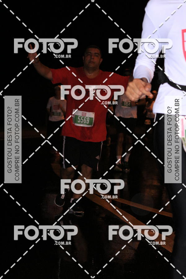 Buy your photos of the eventLuminous Run on Fotop