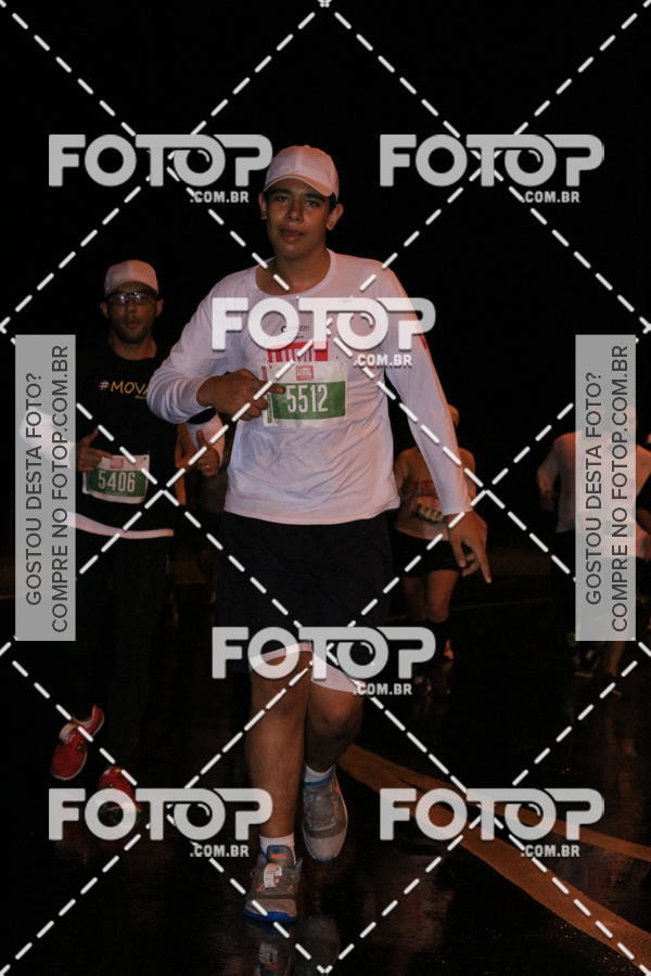 Buy your photos of the eventLuminous Run on Fotop