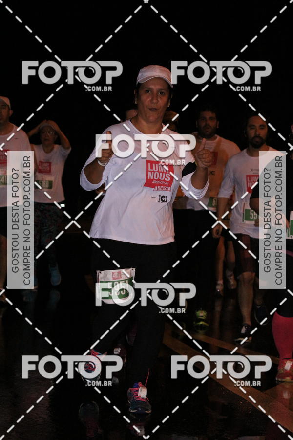 Buy your photos of the eventLuminous Run on Fotop