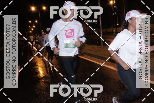 Buy your photos of the eventLuminous Run on Fotop