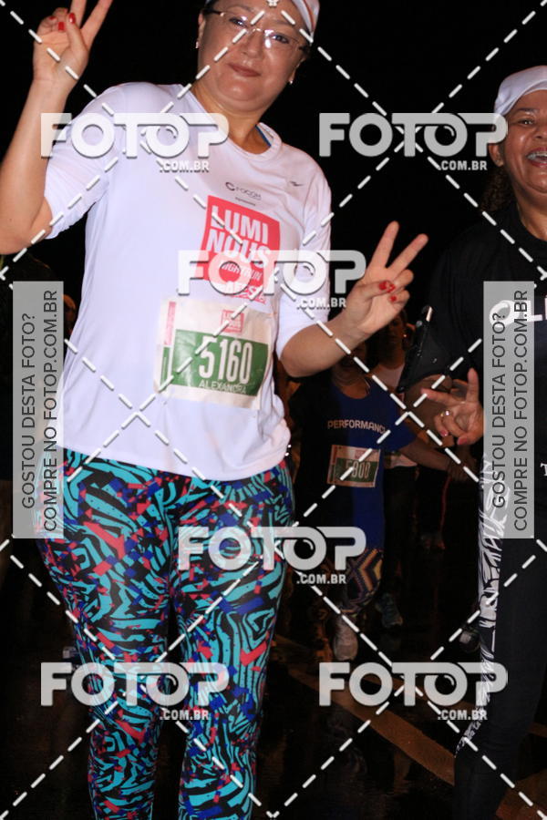 Buy your photos of the eventLuminous Run on Fotop