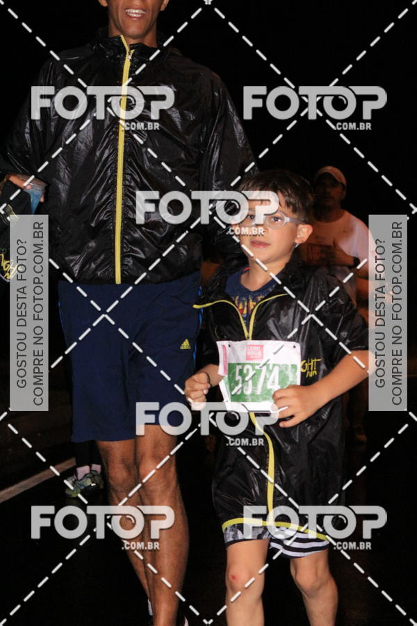 Buy your photos of the eventLuminous Run on Fotop