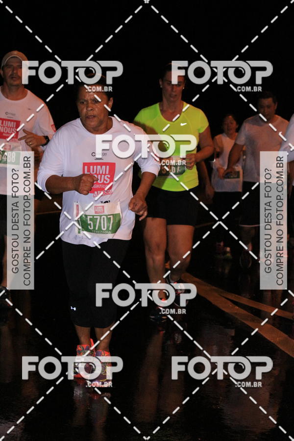 Buy your photos of the eventLuminous Run on Fotop