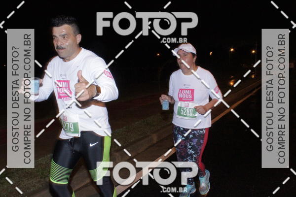 Buy your photos of the eventLuminous Run on Fotop
