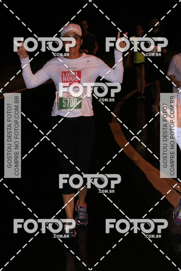 Buy your photos of the eventLuminous Run on Fotop