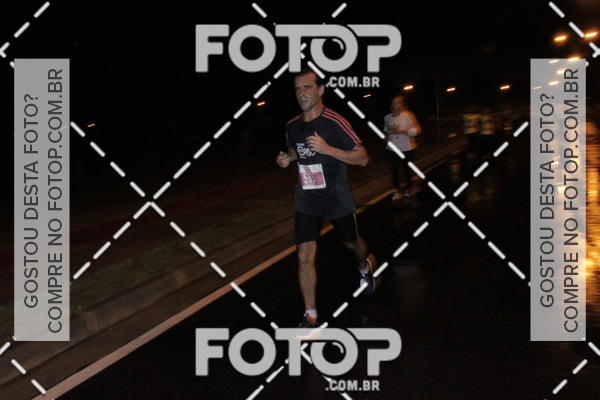 Buy your photos of the eventLuminous Run on Fotop