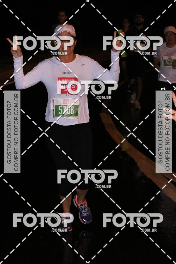 Buy your photos of the eventLuminous Run on Fotop
