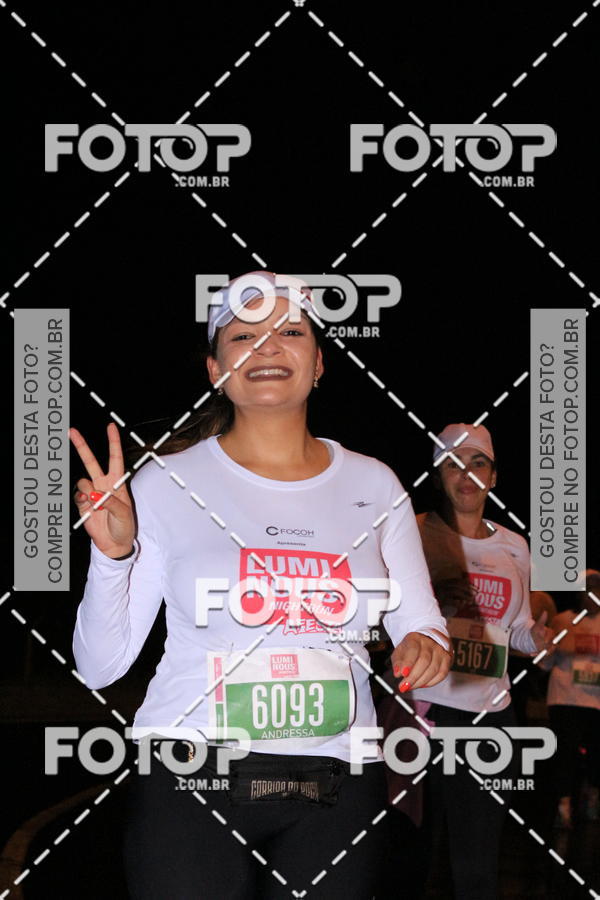 Buy your photos of the eventLuminous Run on Fotop