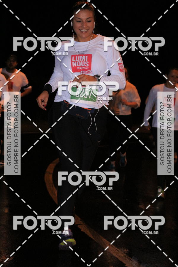 Buy your photos of the eventLuminous Run on Fotop