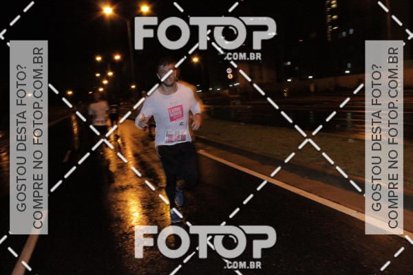 Buy your photos of the eventLuminous Run on Fotop