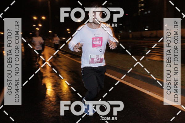 Buy your photos of the eventLuminous Run on Fotop