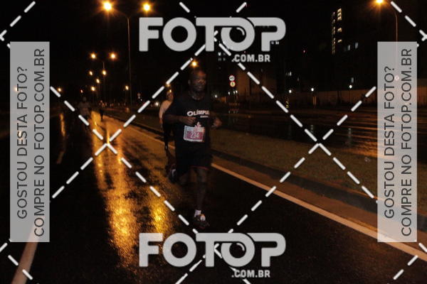 Buy your photos of the eventLuminous Run on Fotop