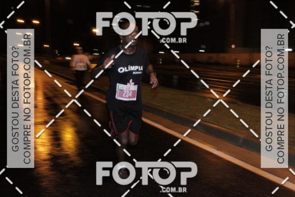 Buy your photos of the eventLuminous Run on Fotop