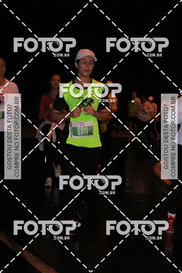 Buy your photos of the eventLuminous Run on Fotop
