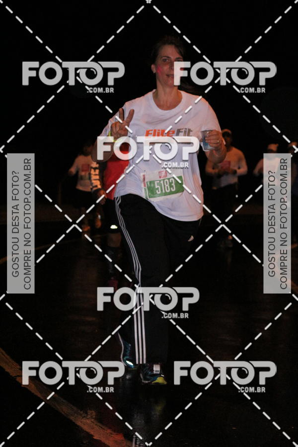 Buy your photos of the eventLuminous Run on Fotop