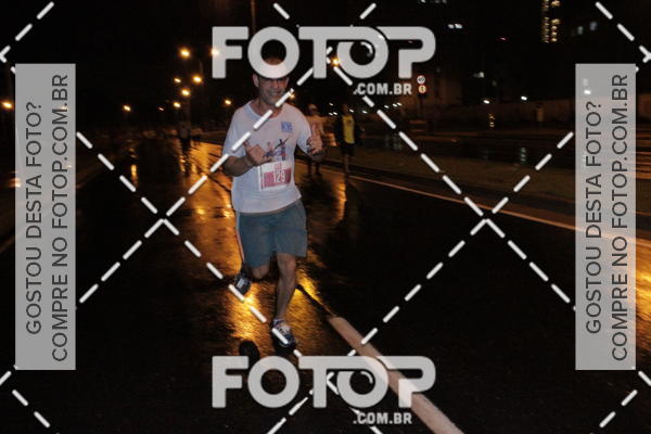 Buy your photos of the eventLuminous Run on Fotop