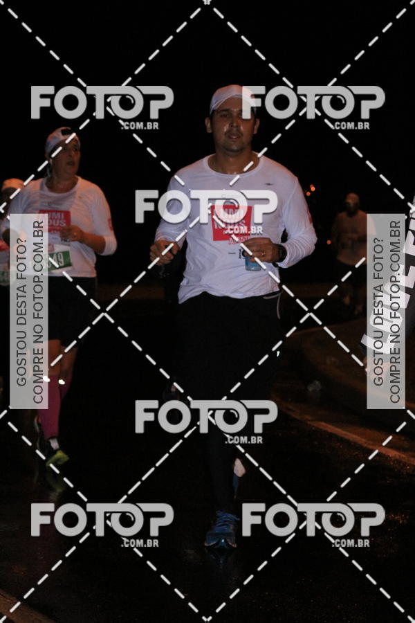 Buy your photos of the eventLuminous Run on Fotop