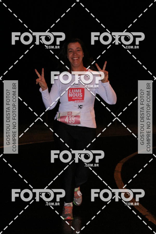 Buy your photos of the eventLuminous Run on Fotop