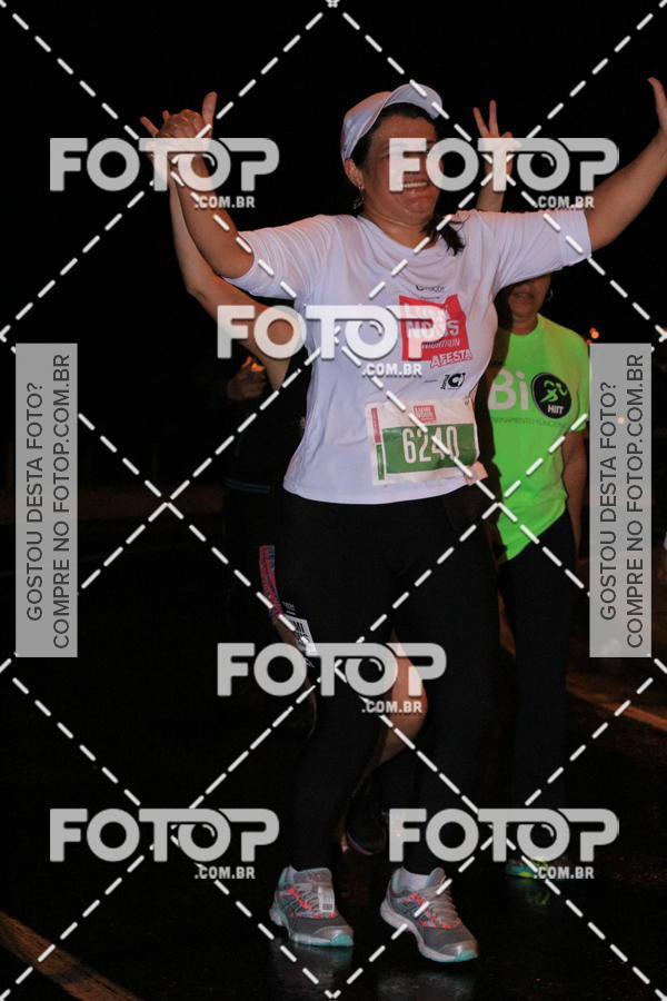 Buy your photos of the eventLuminous Run on Fotop