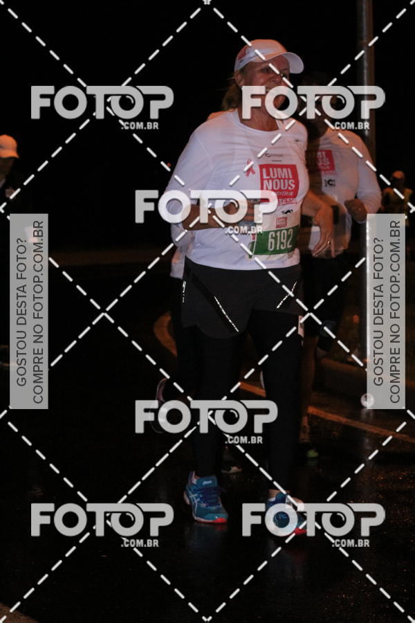 Buy your photos of the eventLuminous Run on Fotop