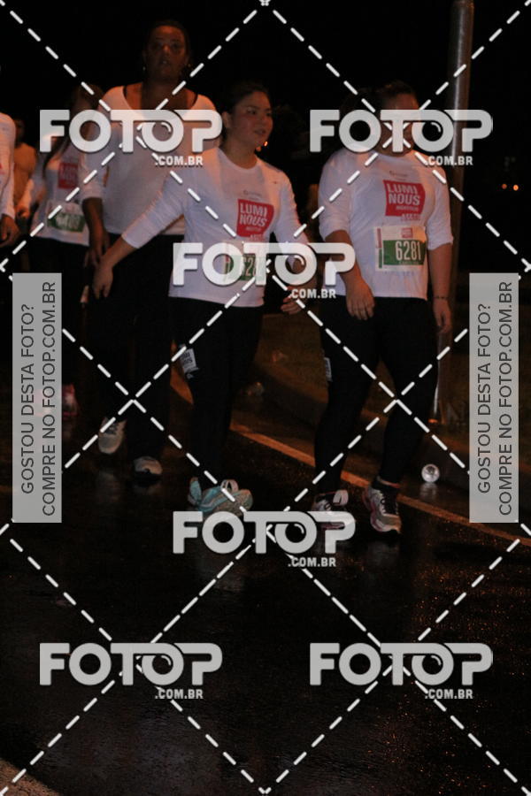 Buy your photos of the eventLuminous Run on Fotop