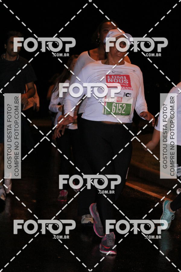 Buy your photos of the eventLuminous Run on Fotop