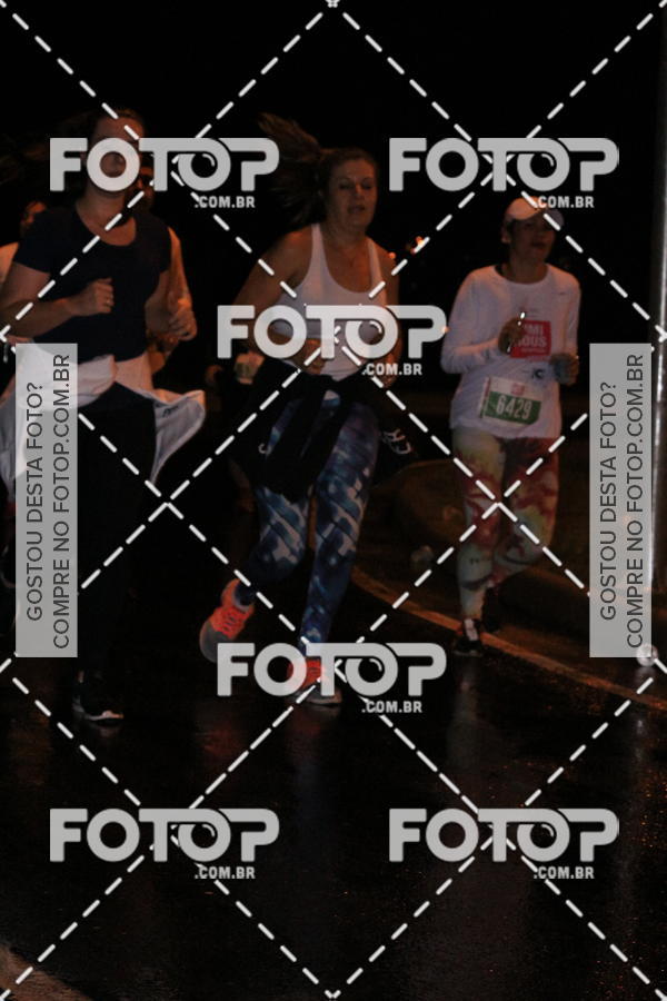 Buy your photos of the eventLuminous Run on Fotop