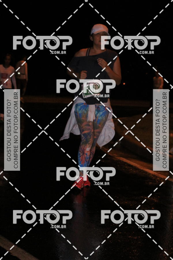 Buy your photos of the eventLuminous Run on Fotop