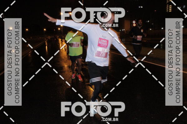 Buy your photos of the eventLuminous Run on Fotop