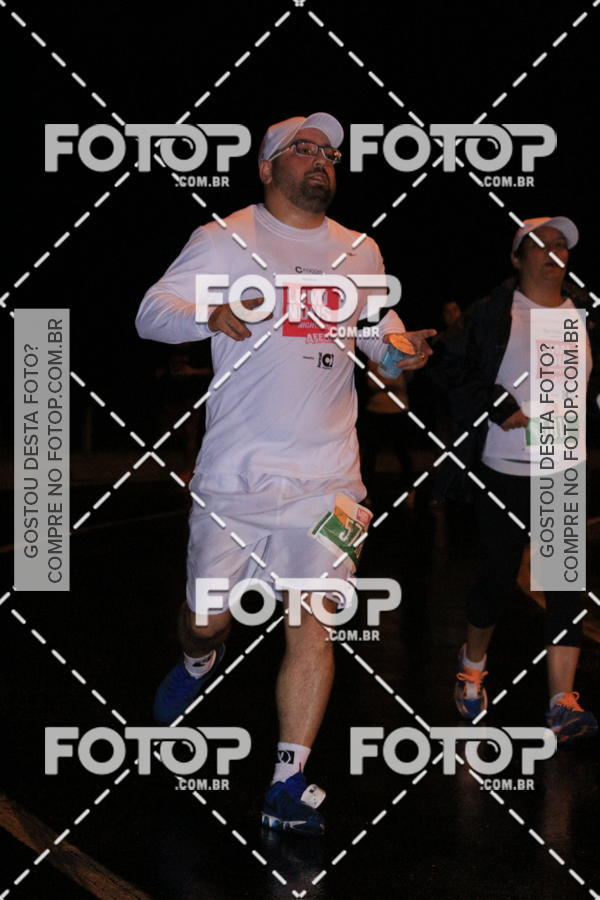 Buy your photos of the eventLuminous Run on Fotop