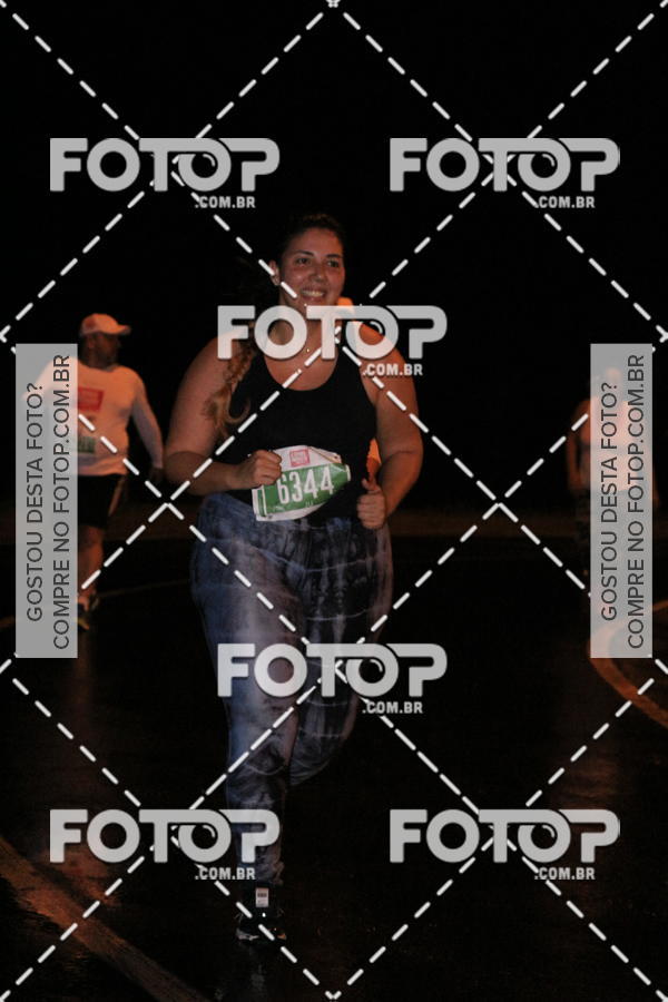 Buy your photos of the eventLuminous Run on Fotop