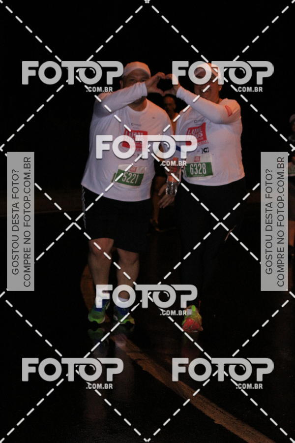 Buy your photos of the eventLuminous Run on Fotop