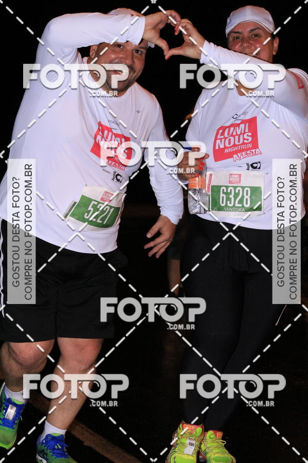 Buy your photos of the eventLuminous Run on Fotop
