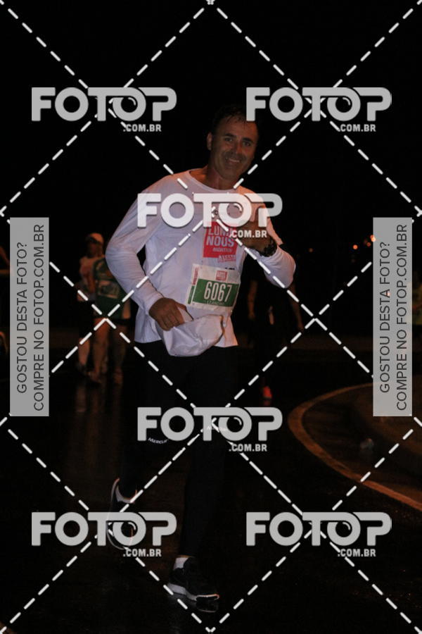Buy your photos of the eventLuminous Run on Fotop