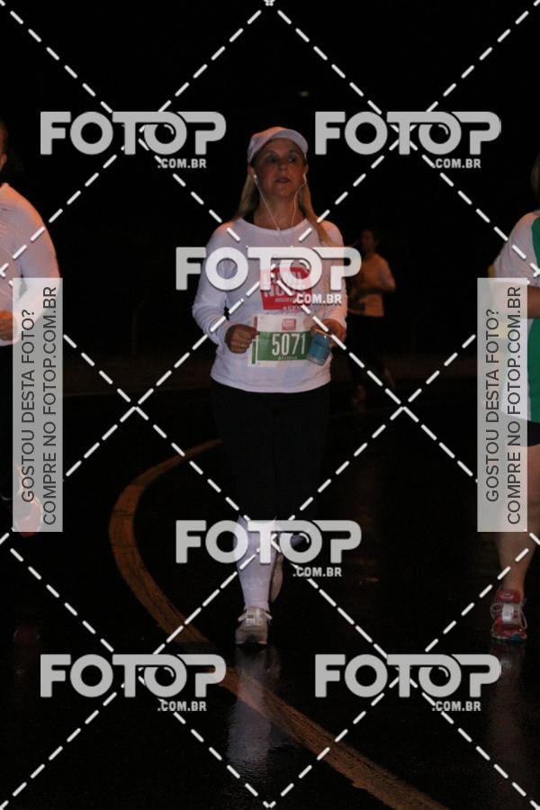 Buy your photos of the eventLuminous Run on Fotop