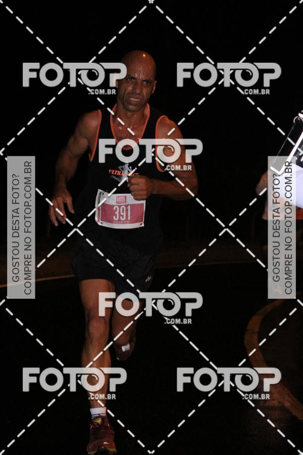 Buy your photos of the eventLuminous Run on Fotop